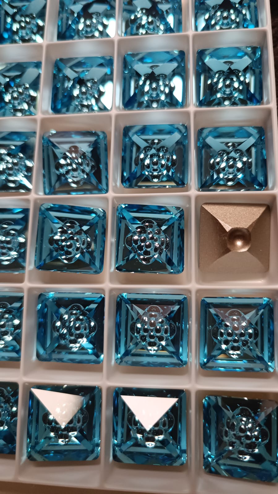 Swarovski® Fancy Vision Square Aquamarine 16mm