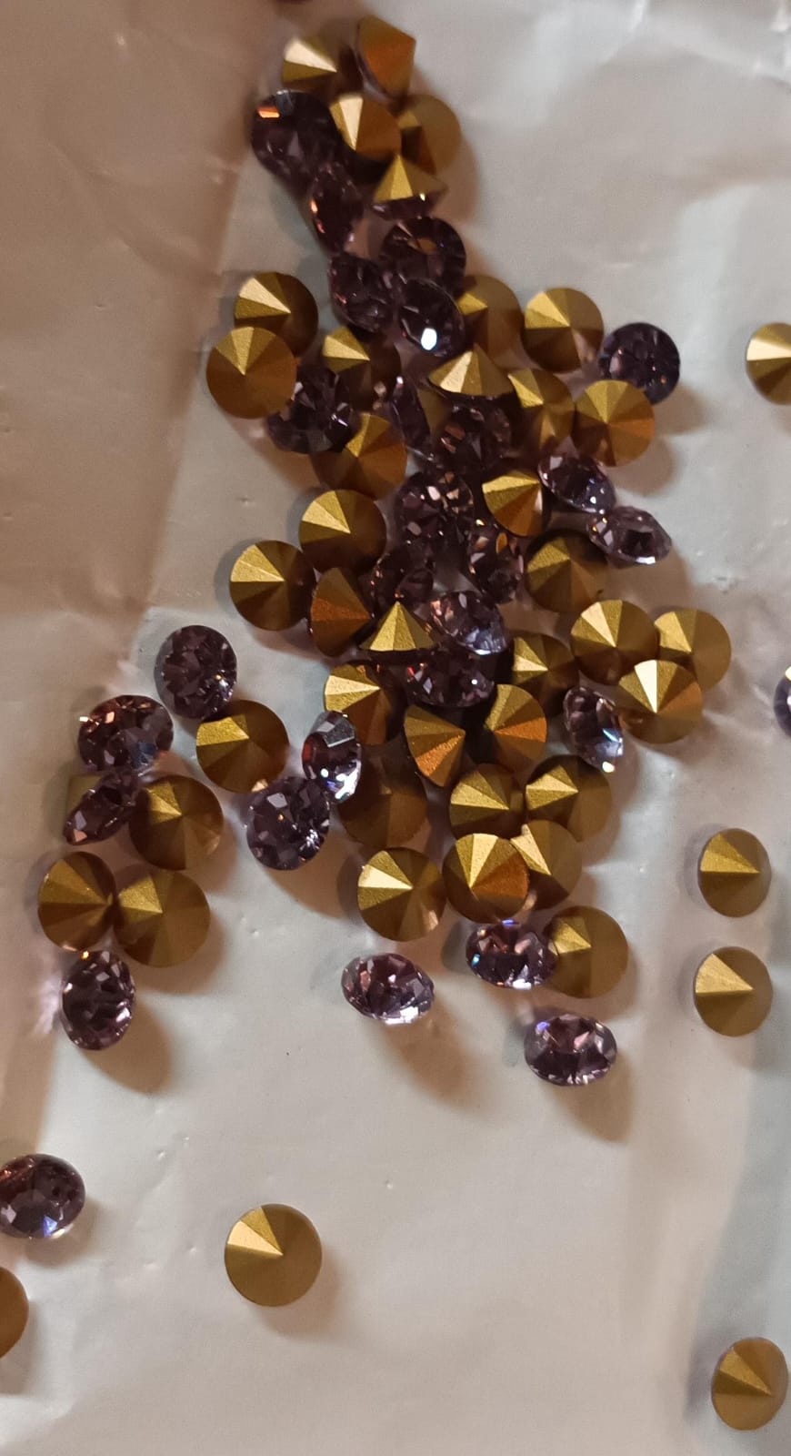 Swarovski® Chaton Vintage Light Amethyst Gold Foiled SS35