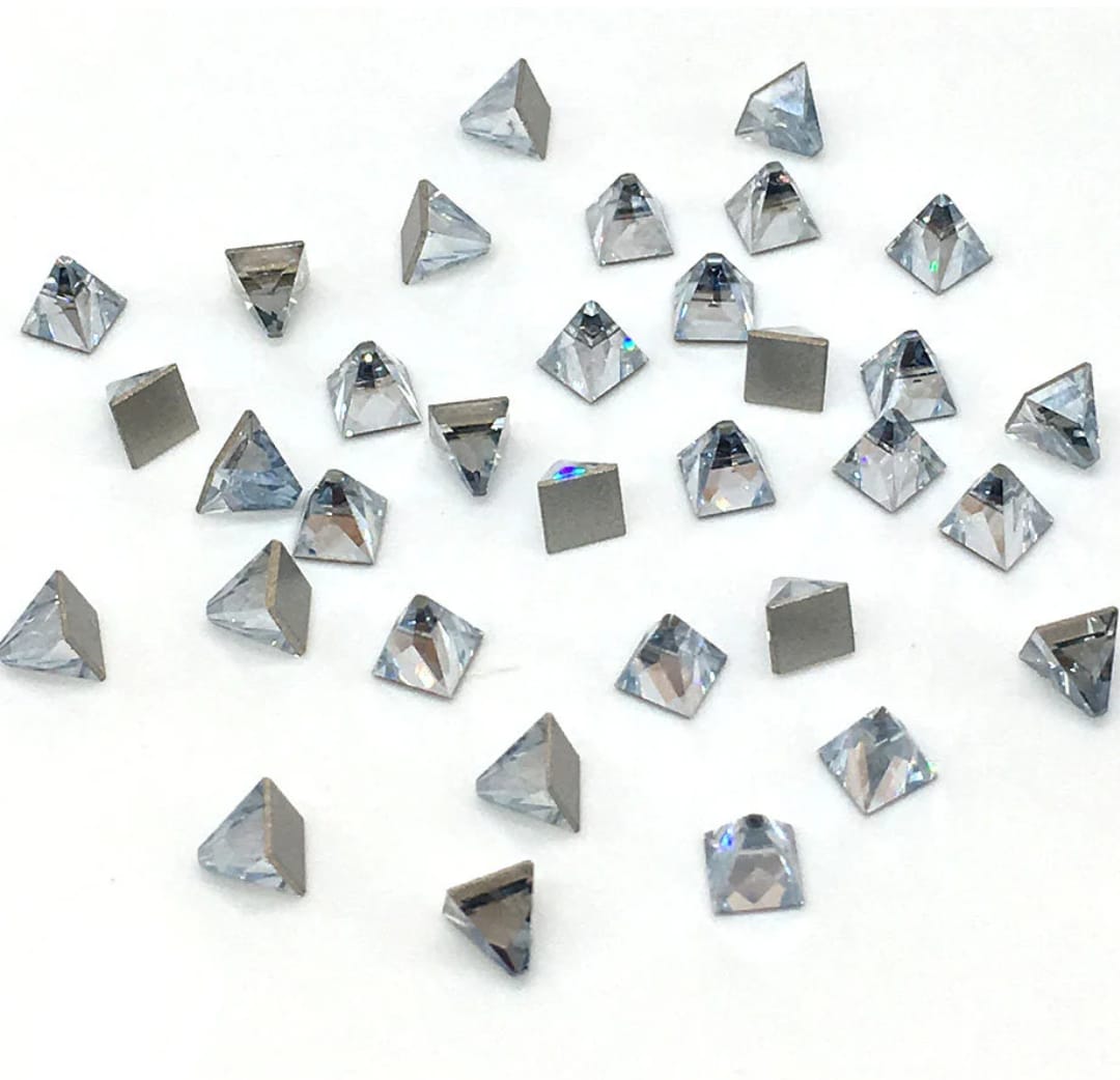 Swarovski® Flatback Square Spike Crystal 4x4mm