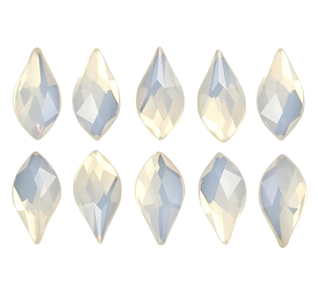 Swarovski® Flatback Flame White Opal 10mm