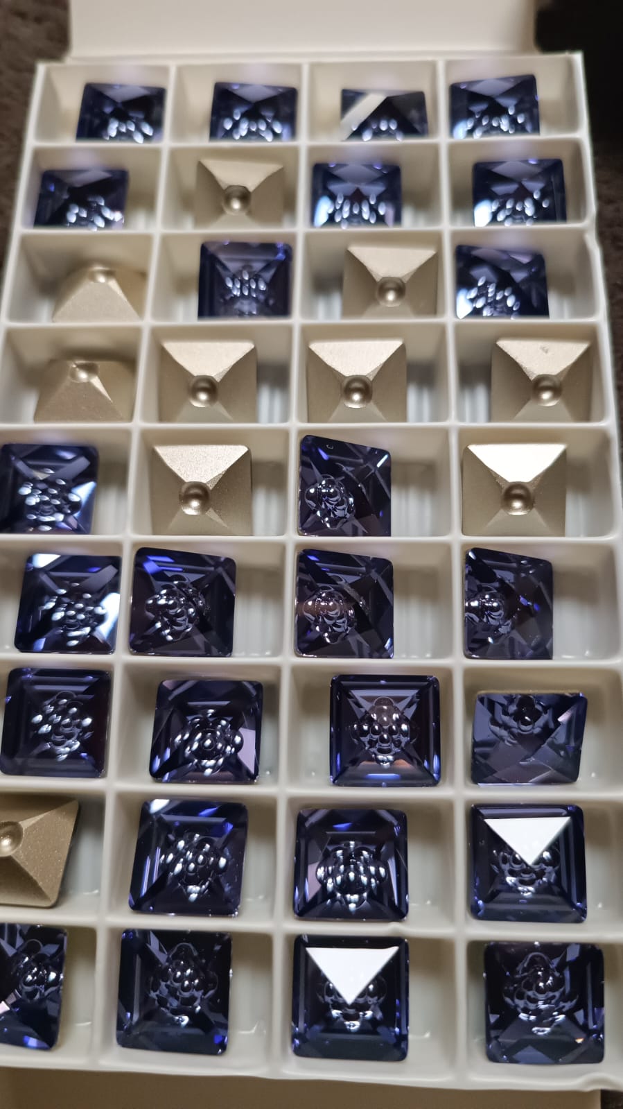 Swarovski® Fancy Vision Square Tanzanite 16mm