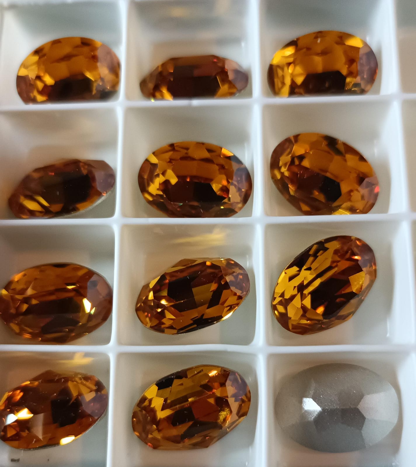 Swarovski® Fancy Oval Topaz 18x13mm