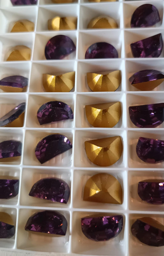 Swarovski® Fancy Vintage Half Moon Amethyst Gold Foiled 14x10.5mm