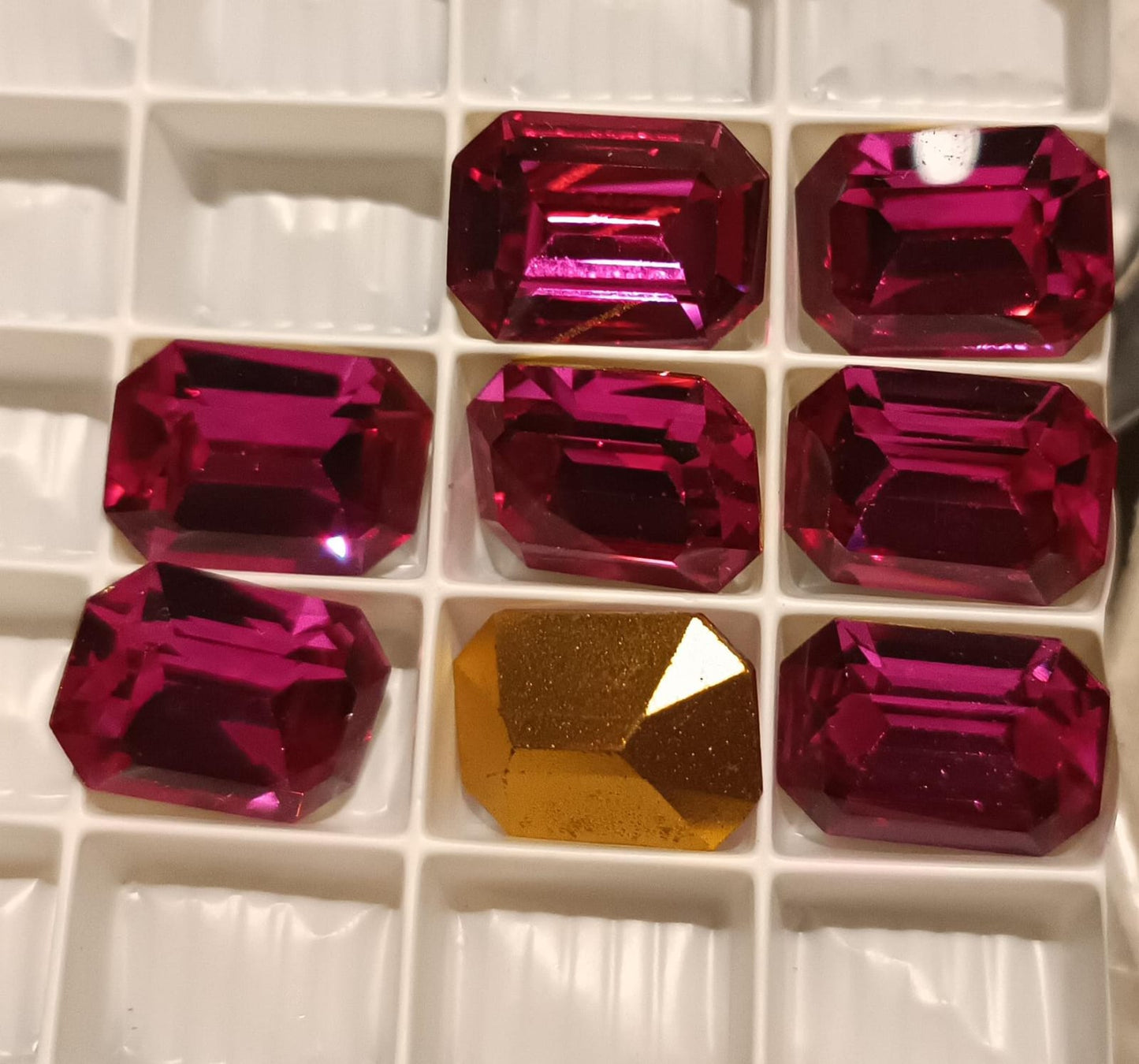 Swarovski® Fancy Octagon Fuchsia 18x13mm