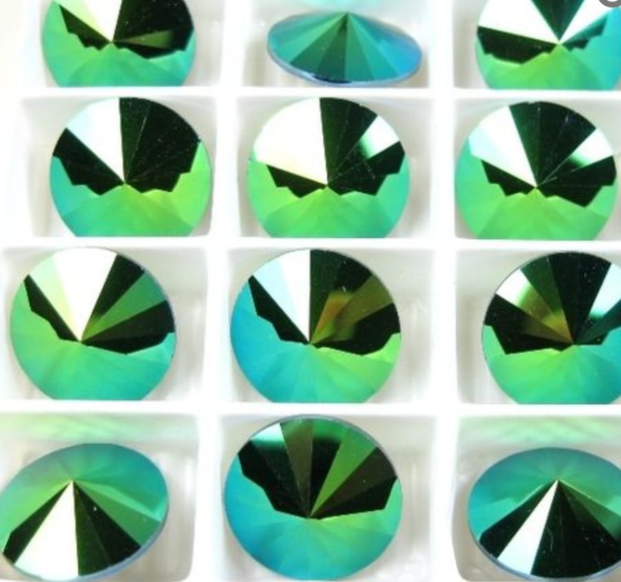 Swarovski® Rivoli  Scarabaeus Green 12mm