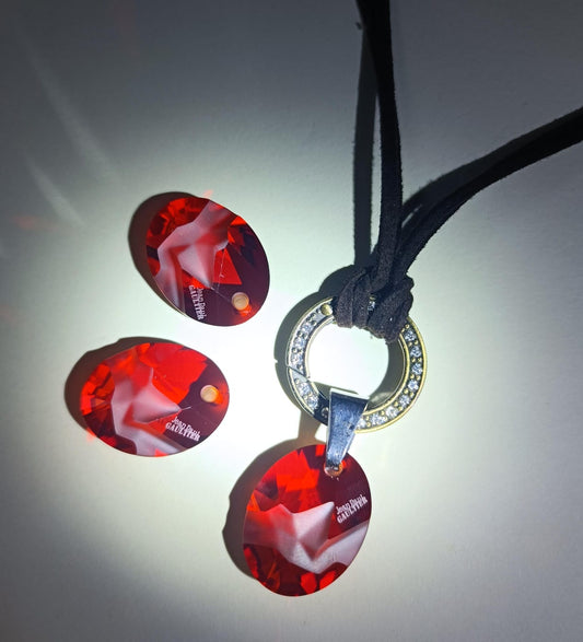 Swarovski® x Jean Paul Gaultier: Anhänger Oval Kaputt Edition Red Magma 26mm