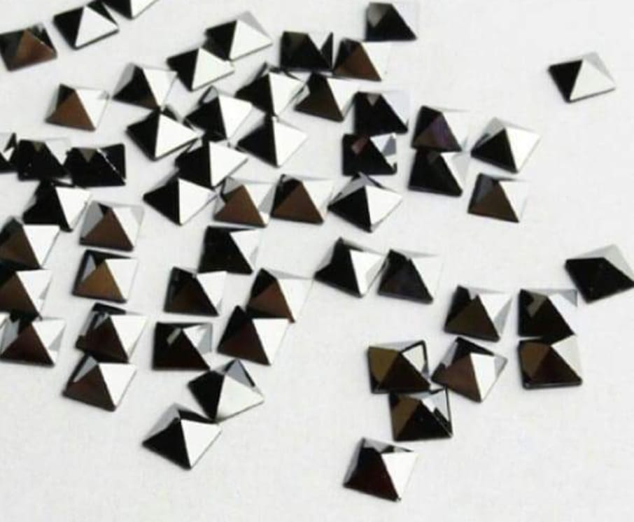 Swarovski® Nail Crystals Square Pyramid Jet Metallic Silver 4mm