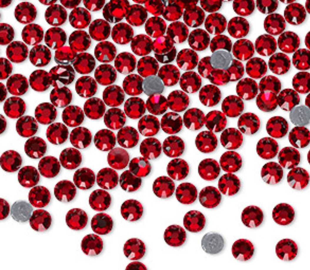 Swarovski® Flatback Hotfix Red Magma SS8