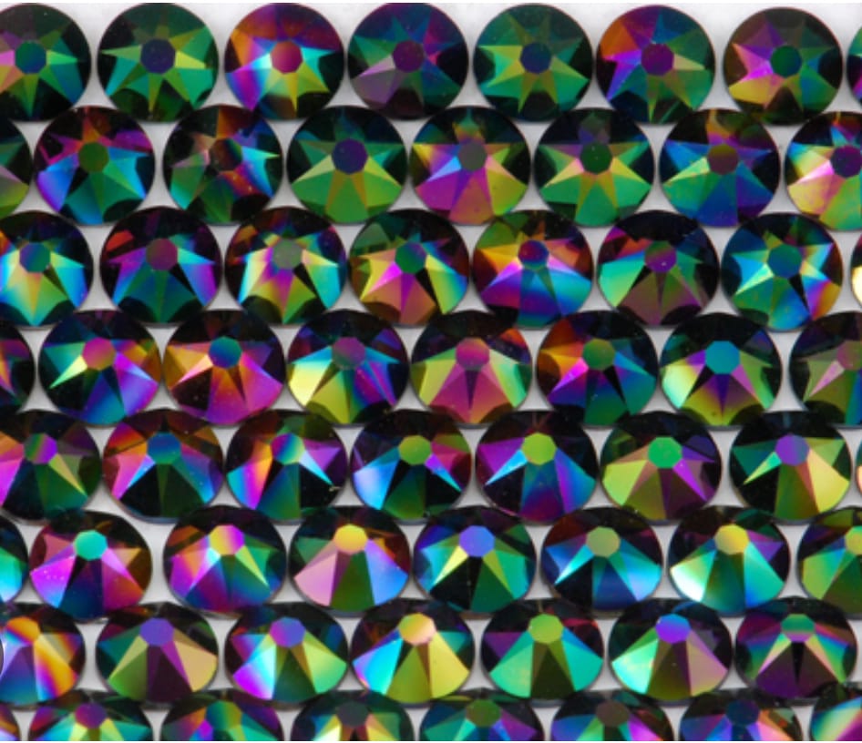 Swarovski® Nail Crystals Flat Rund Rainbow Dark SS20