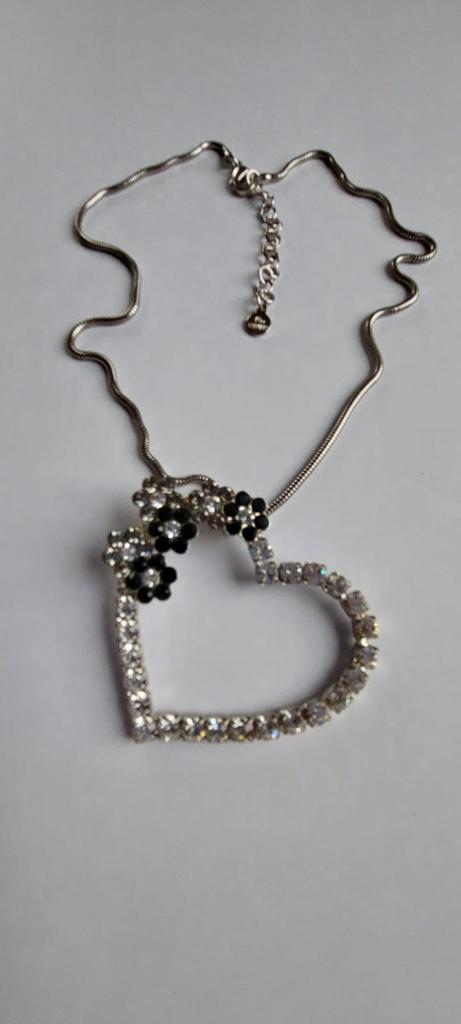 6997 Vintage Necklace made with Swarovski Kristallen 40cm