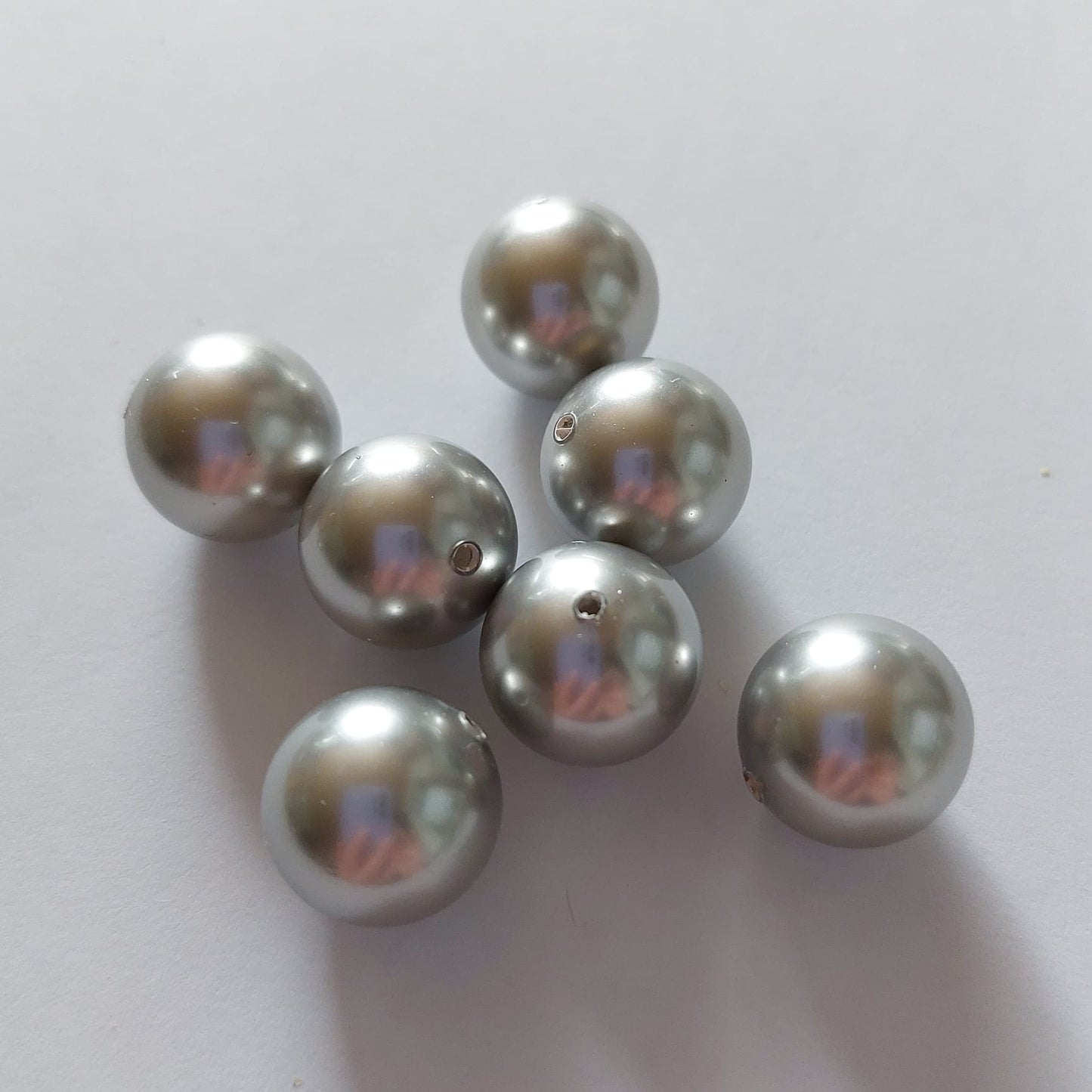 Swarovski® Pearl Light Grey Pearl 14mm