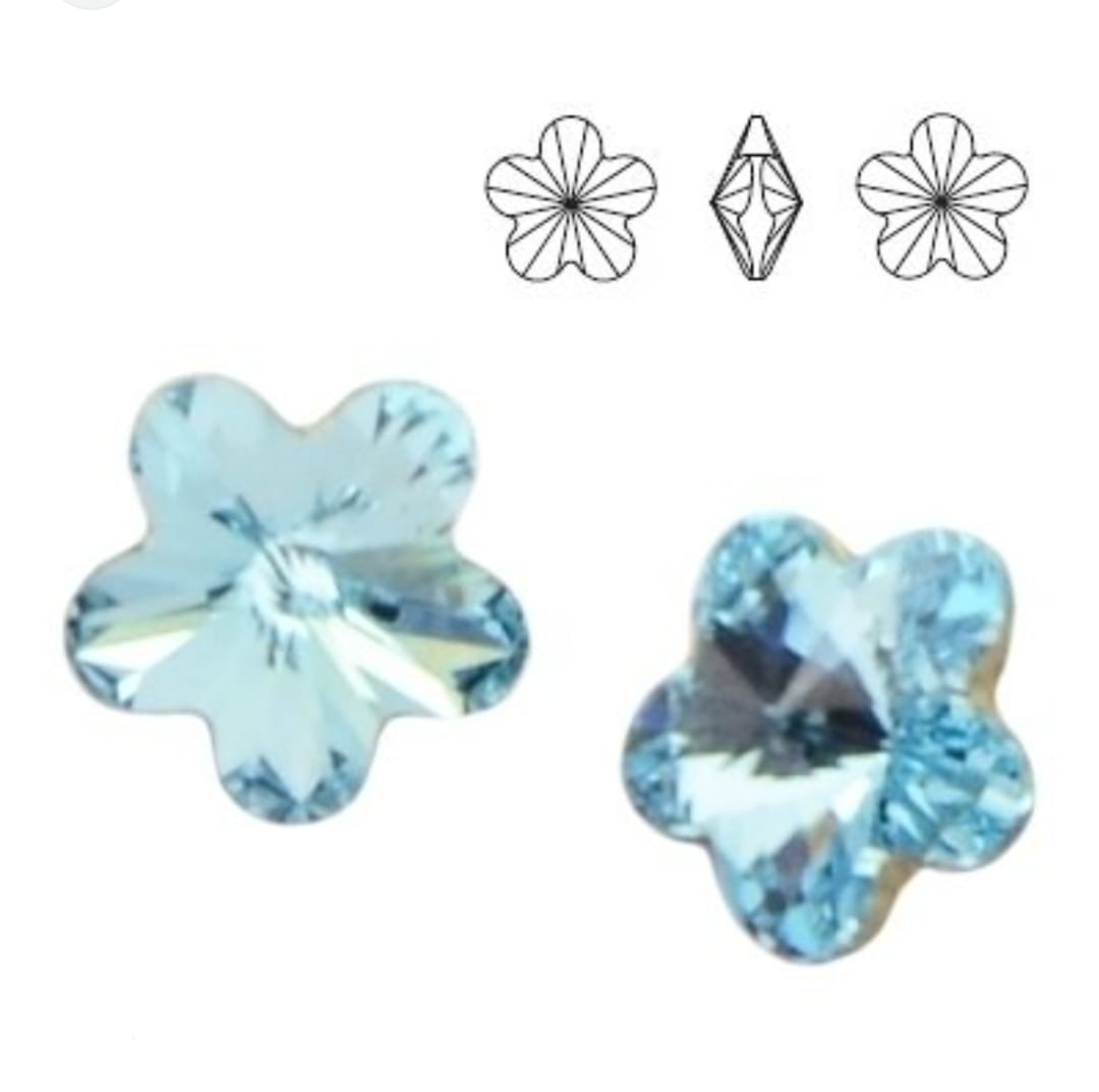 Swarovski® Fancy Flower Aquamarine 10mm