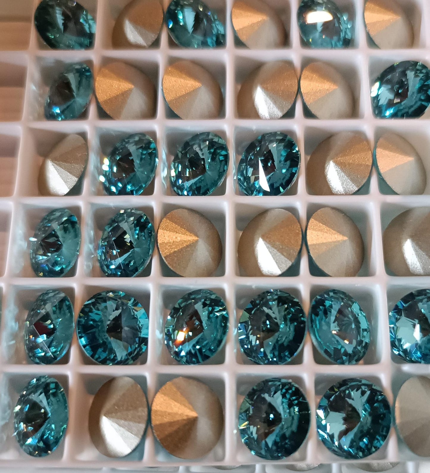 Swarovski® Rivoli Light Turquoise 10mm