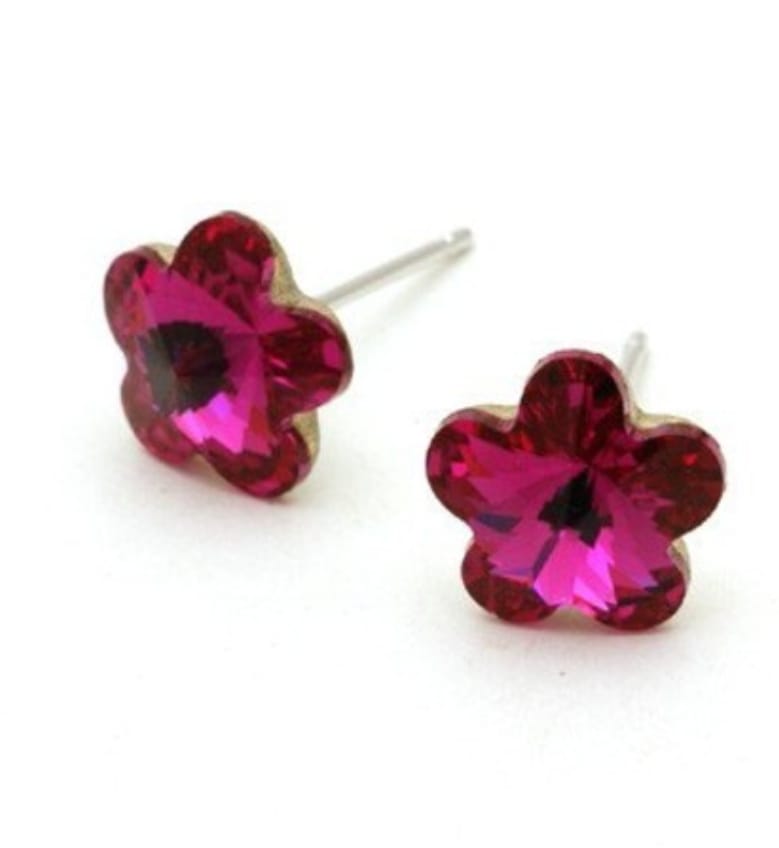 Swarovski® Fancy Flower Fuchsia 10mm