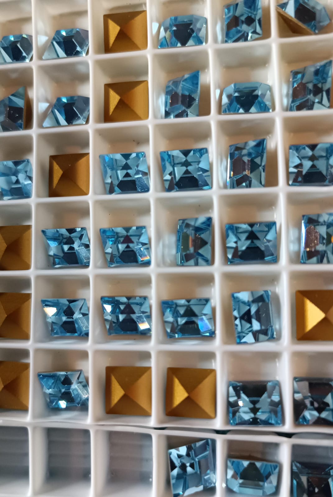 Swarovski® Fancy Vintage Faceted Square Aquamarine Gold Foiled 8mm